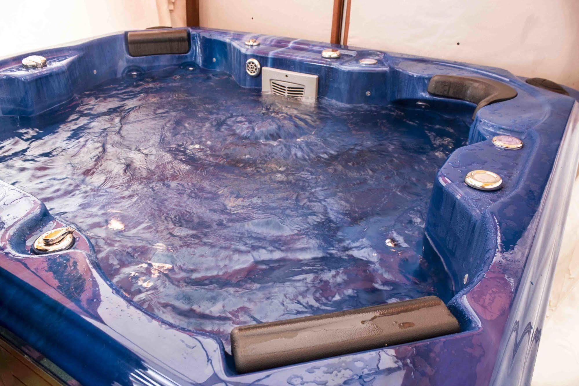 River Mansion Spa Llandysul Extérieur photo